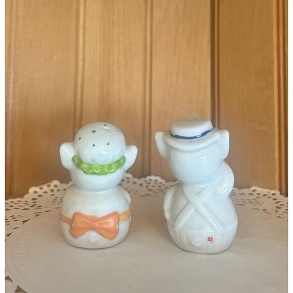 Vintage Anthropomorphic Pig Salt Pepper Shakers Set White Ceramic Top Hat Apron - Picture 4 of 6